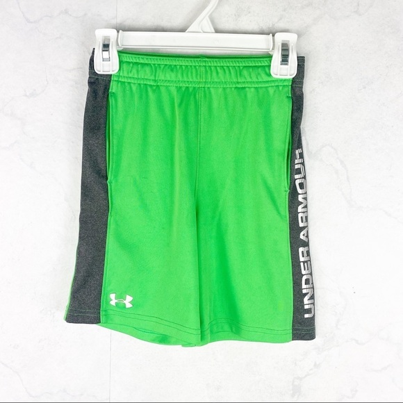 [Under Armour] Boys Logo Athletic Shorts - Picture 1 of 2